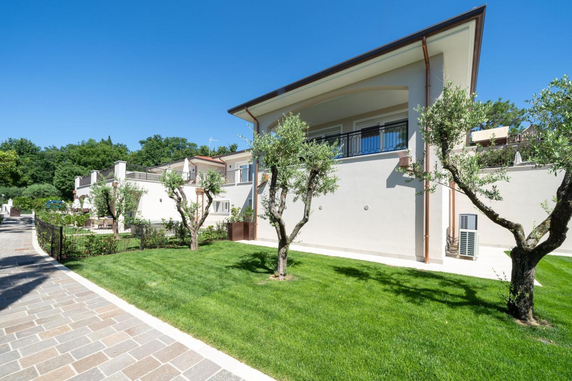 Villa Silvia Apartments San Felice del Benaco Exteriér fotografie