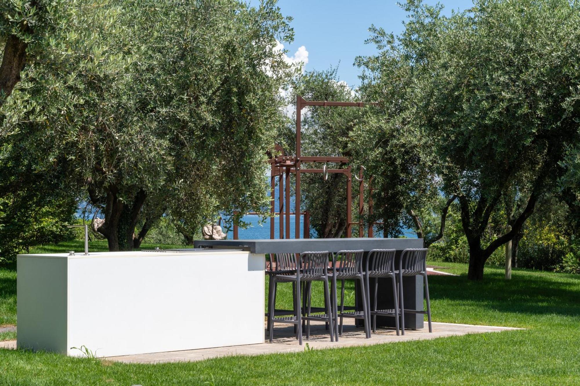 Villa Silvia Apartments San Felice del Benaco Exteriér fotografie