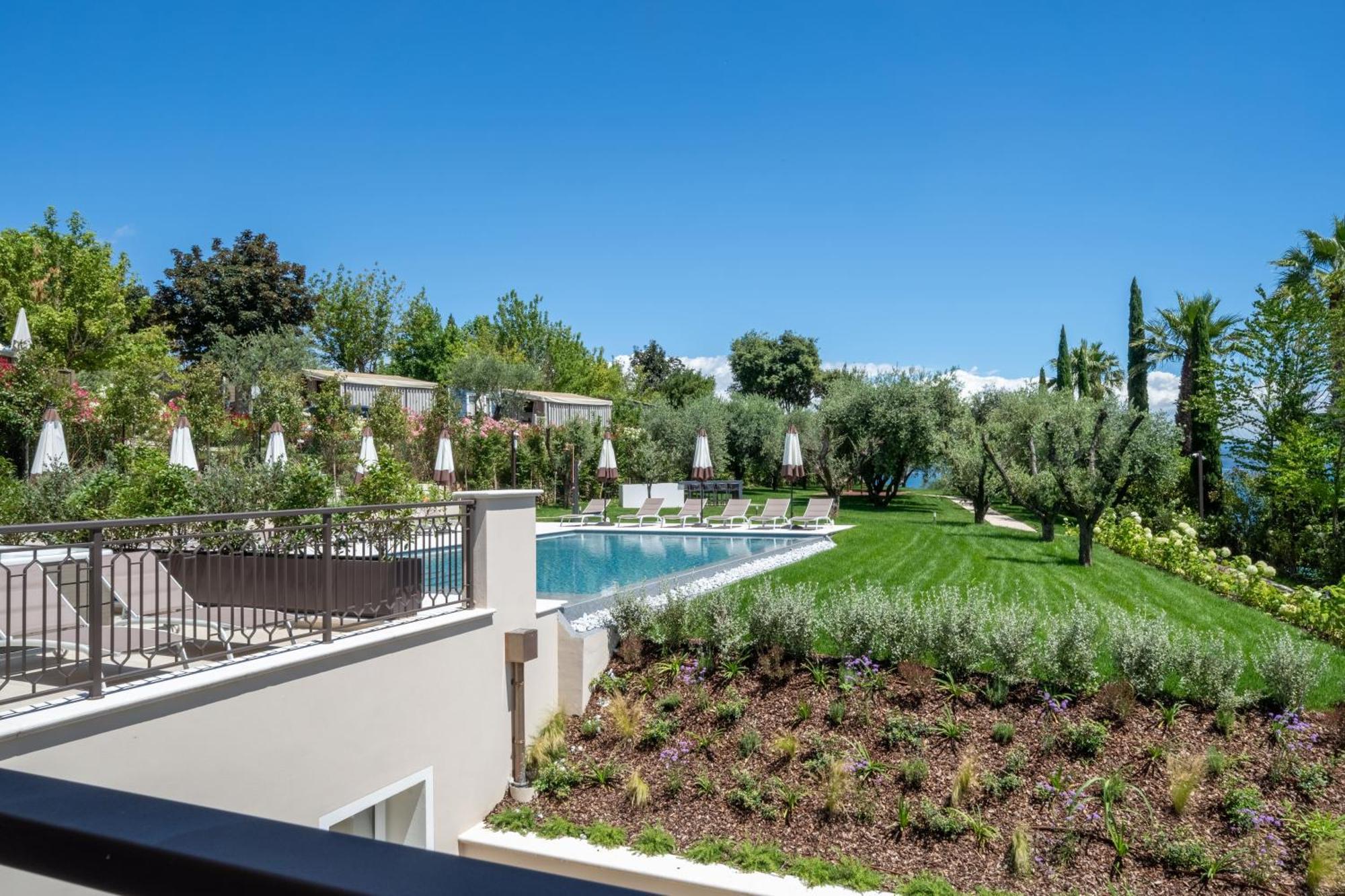 Villa Silvia Apartments San Felice del Benaco Exteriér fotografie